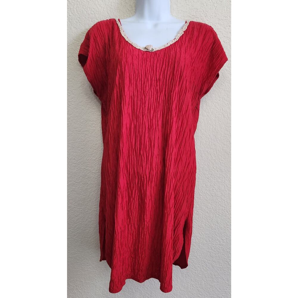 Vintage California Dynasty Red Crinkle Material Nightgown Large Lightweight Soft